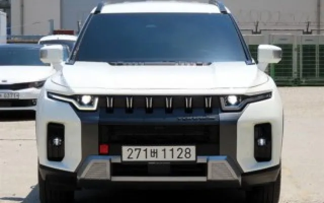 더뉴토레스 중고차 더 뉴 토레스 하이브리드 T7 2WD 매물 사진 7 - 2025/04 28,357km